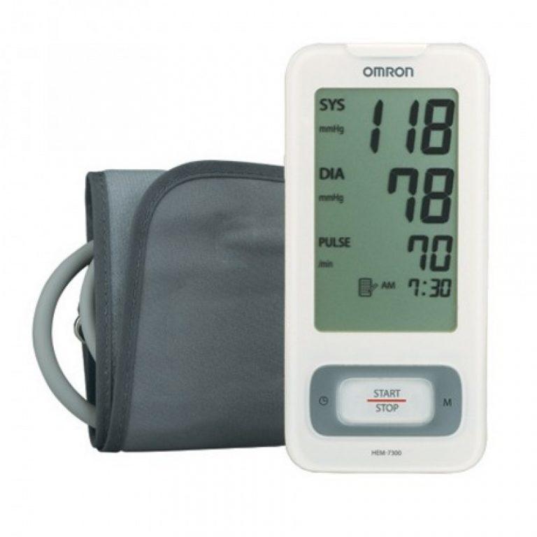 Máy đo huyết áp Omron HEM-7300