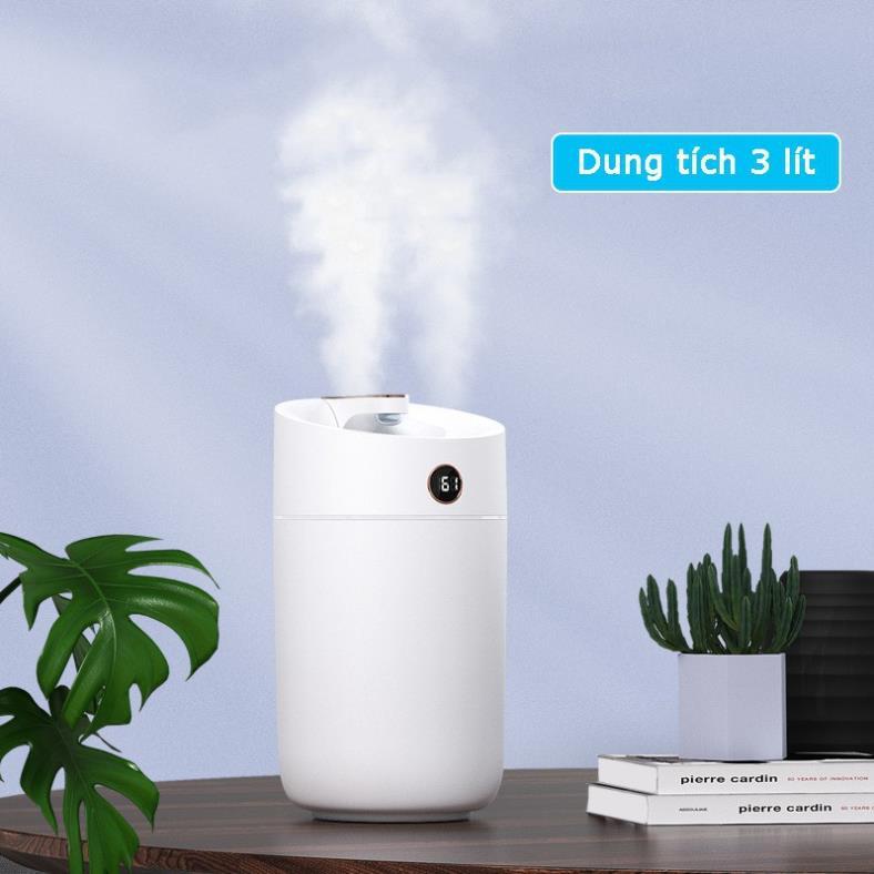 Một trong những tính năng nổi bật của máy phun sương Fujitoshi X12 là màn hình hiển thị độ ẩm phòng