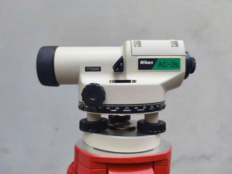 Máy thủy bình Nikon AC-2s – Độ chính xác cao, thiết kế bền bỉ từ Nhật Bản