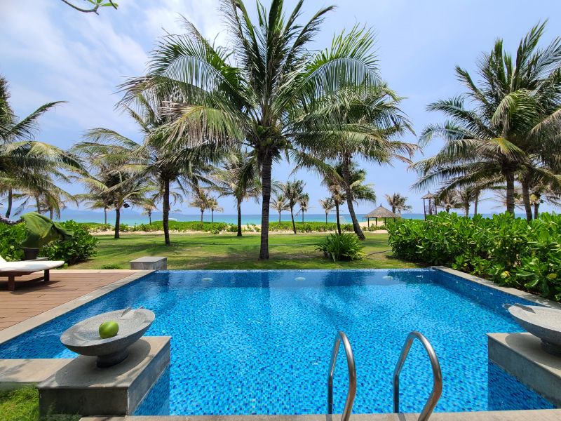 Meliá Vinpearl Cam Ranh Beach Resort