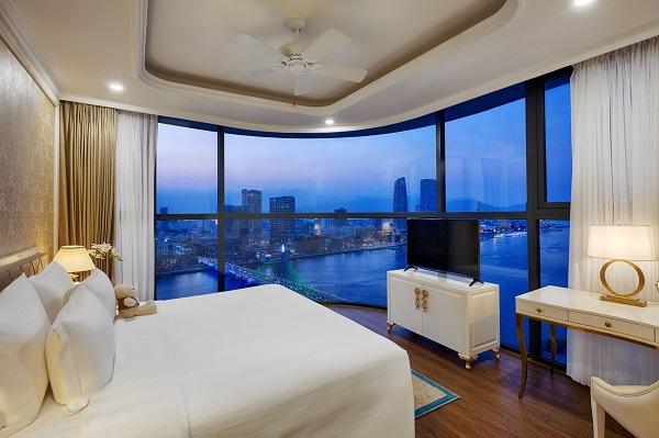 Melia Vinpearl Danang Riverfront