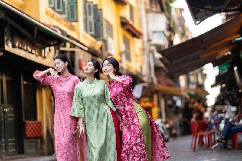 Mer Store - Cho thuê trang phục kỷ yếu, sự kiện