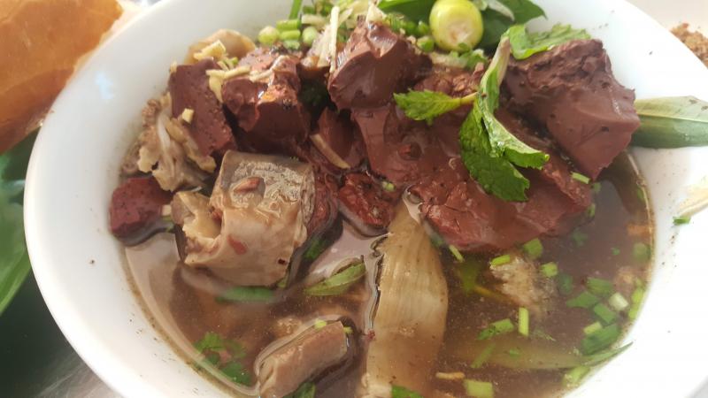 Mì gà tiềm - Huyết chưng - Bò kho 143