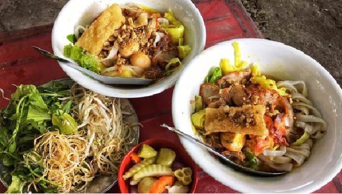 Quán ăn ngon ở đường Nguyễn Thái Học, Huế