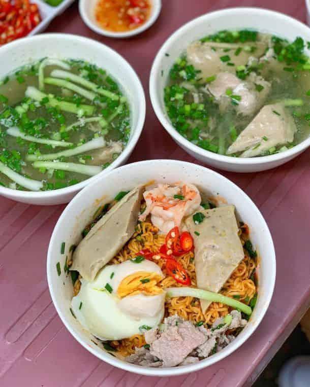 Bún Nước Tôm Bò Cô Có