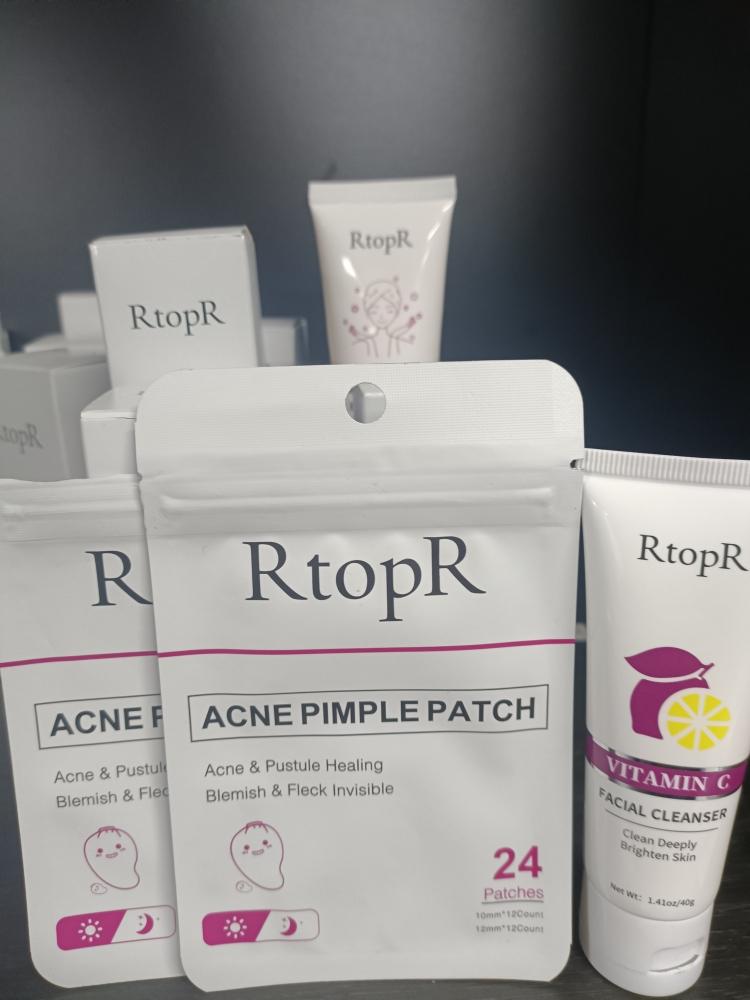 Miếng dán mụn RtopR﻿ Acnes Clear Patch chống thấm nước