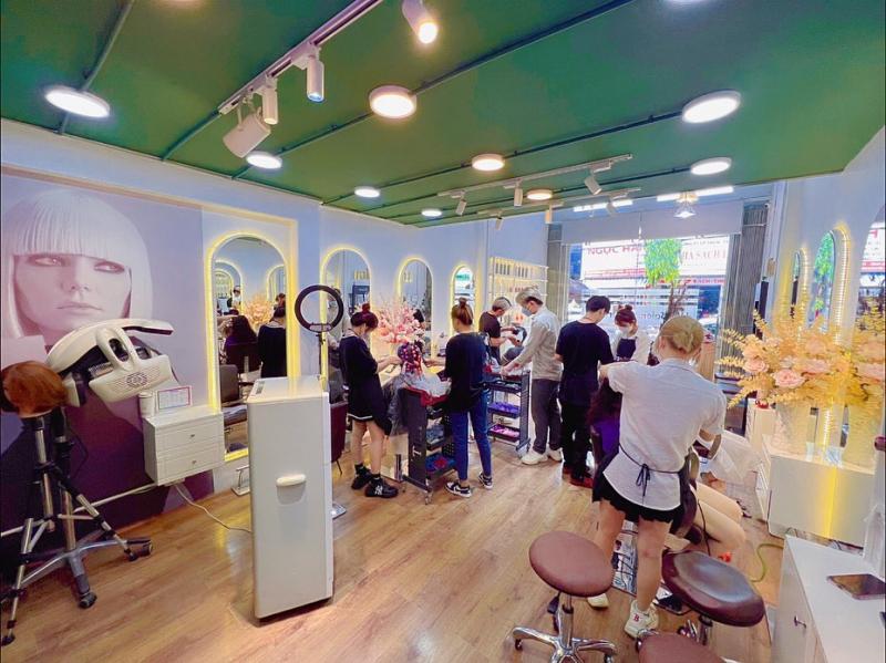 Top 7 Địa chỉ đào tạo nghề tóc uy tín nhất tỉnh Đắk Lắk 