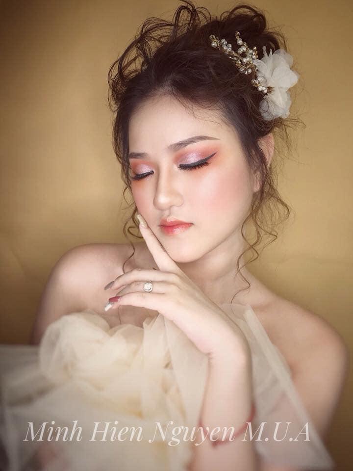 Minh Hien Nguyen makeup