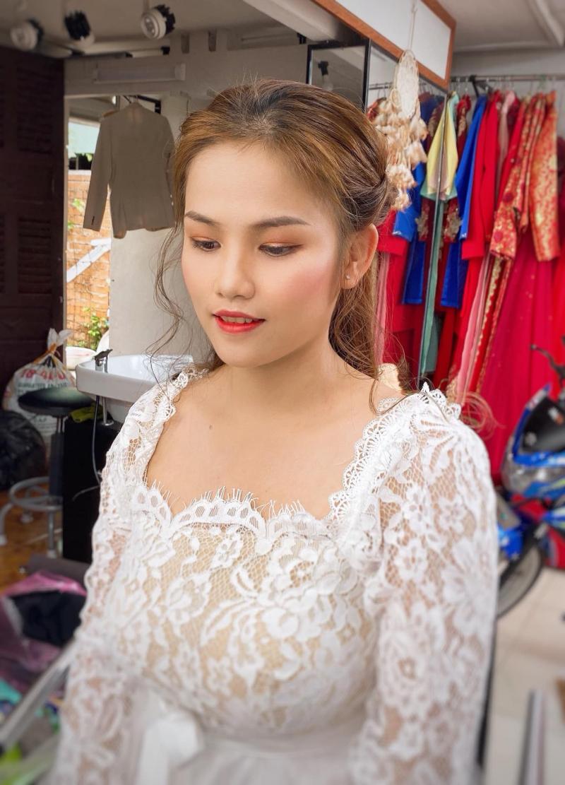 Minh Hien Nguyen makeup
