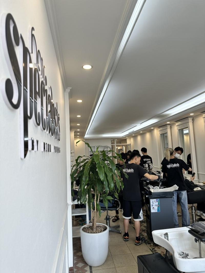 Minh Phương Hairspecialists