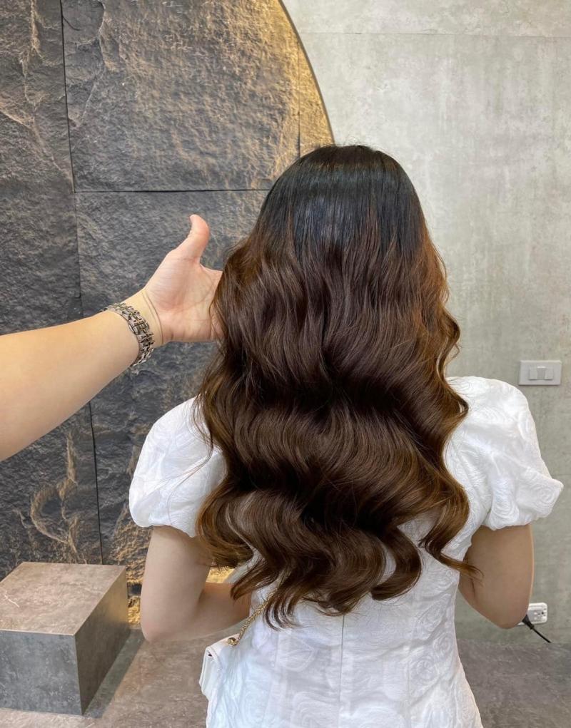 Minh Tiến Hair Salon