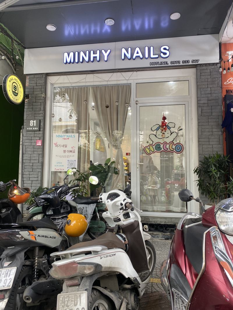 MinHy Nail