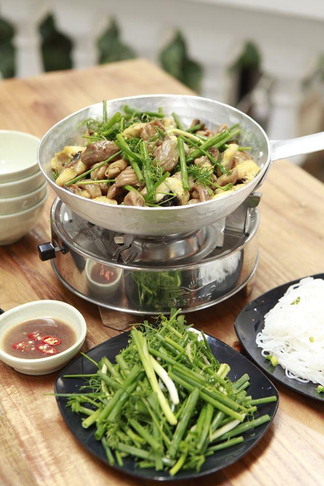 Top 8 Quán ăn ngon trên đường Nguyễn Phong Sắc, quận Cầu Giấy