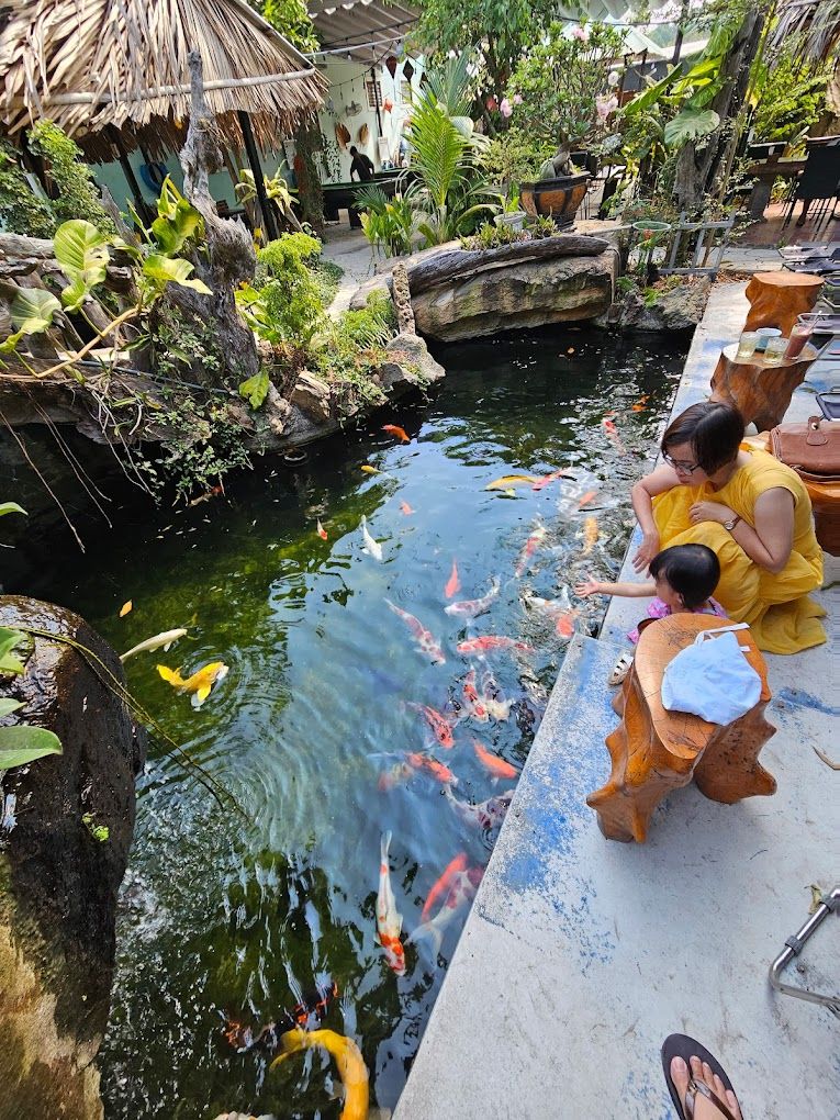 Mộc Coffee Koi