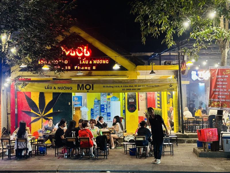 Mọi - BBQ & Street Food