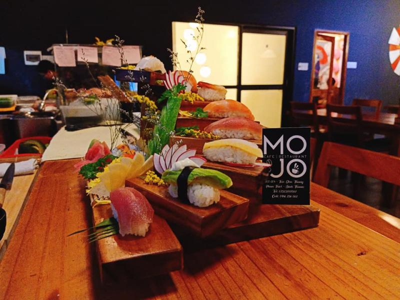 MOJO Cafe I Restaurant