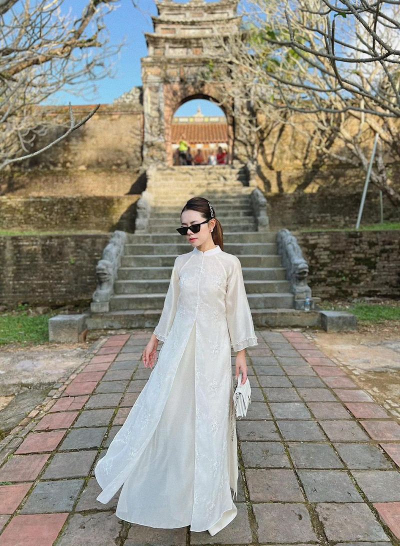 Momo Studio - Cho Thuê Áo Dài Chính Hãng