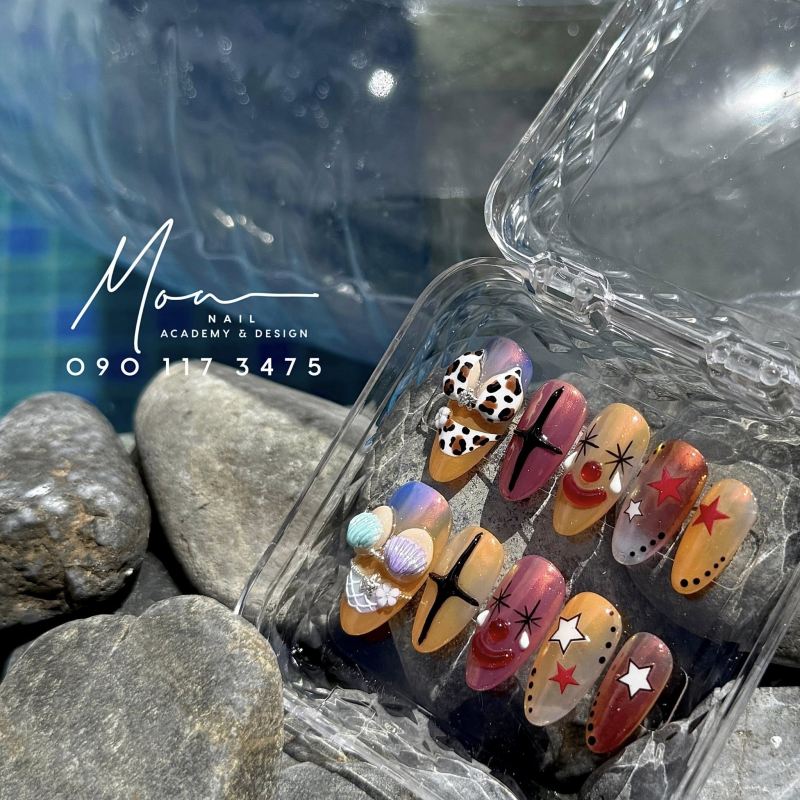 Mon Nail