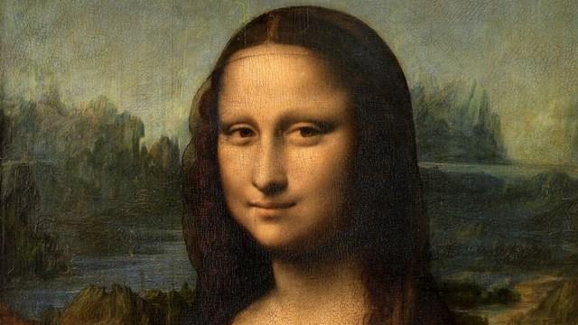 Mona Lisa đeo một loại mạng che mặt mỏng dành cho phụ nữ mang thai