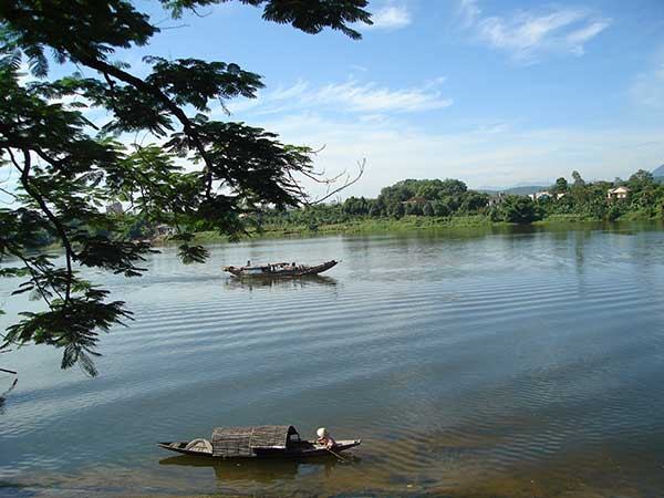 Một thoáng sông quê