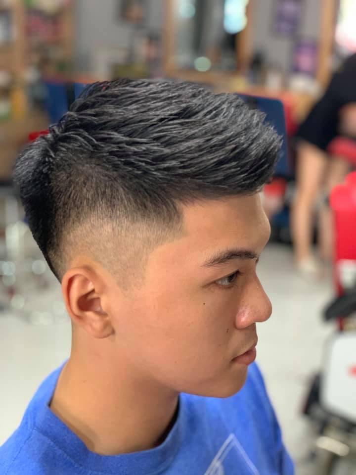 Mr. Hoàng barbershop