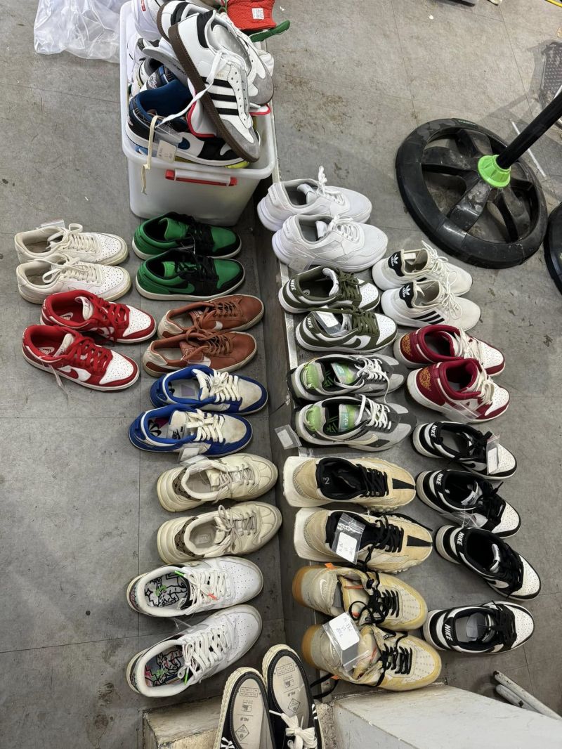 MR SUP - Vệ sinh giày, sửa chữa, Spa giày BMT