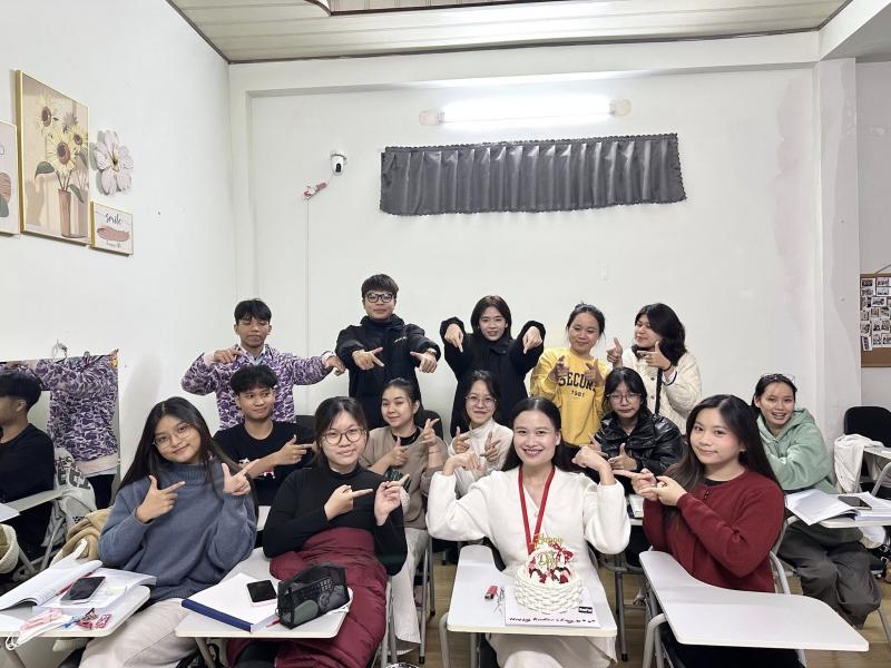 Ms Thảo (IELTS Thao Nguyen)