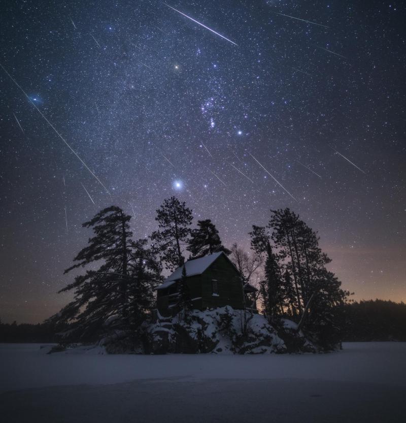 Mưa sao băng Perseid không trăng