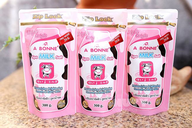 Muối tắm tẩy tế bào chết A Bonné Spa Milk Salt Thái Lan