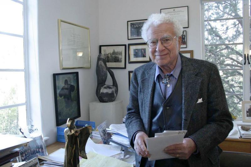 Murray Gell-Mann