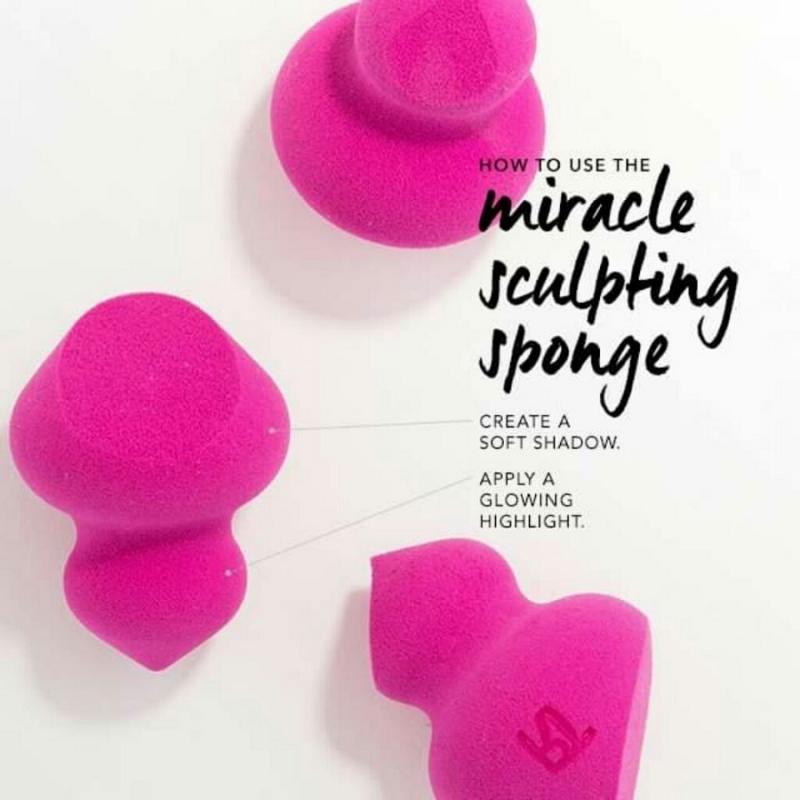 Mút Trang Điểm Real Techniques Tạo Khối Và Highlight Finish Miracle Sculpting Sponge