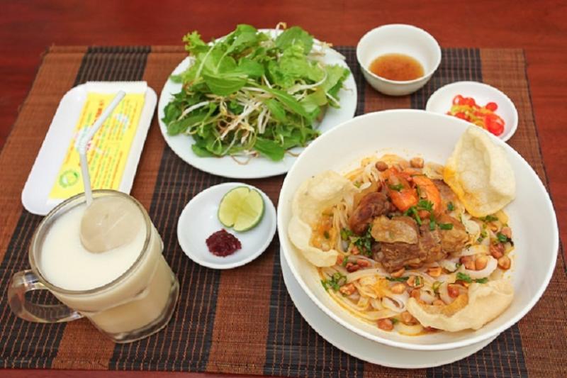 Mỳ Quảng Bà Mua