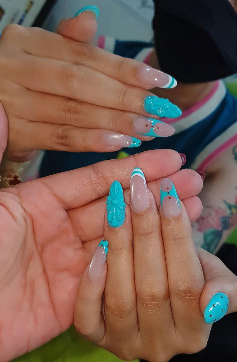 Nail Hoài Trung