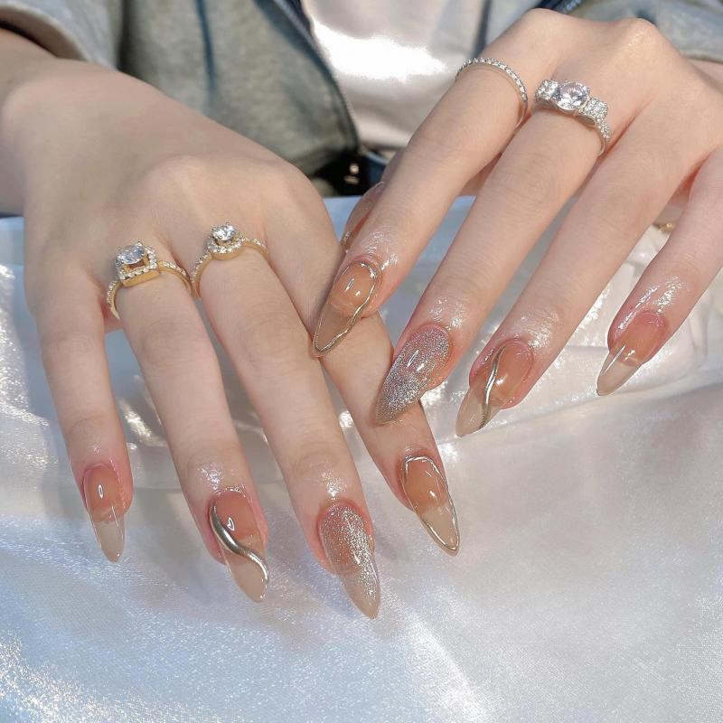 Nail Huyền Rằm