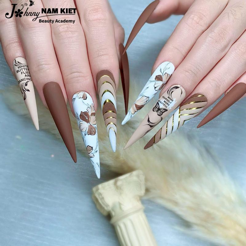 Nail Johnny Nam Kiệt