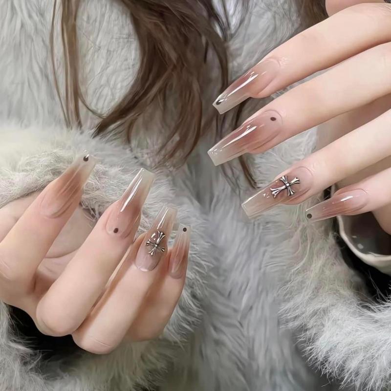 Nail Mẹ Tôm