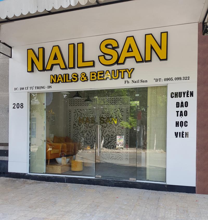 Nail San