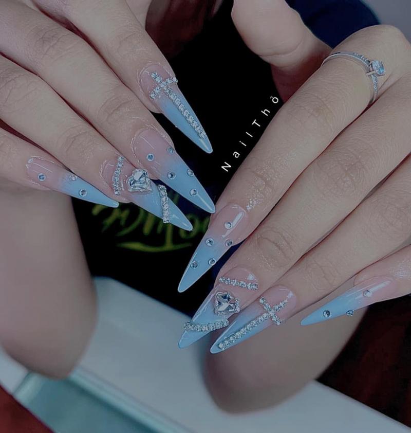 Nail Thỏ