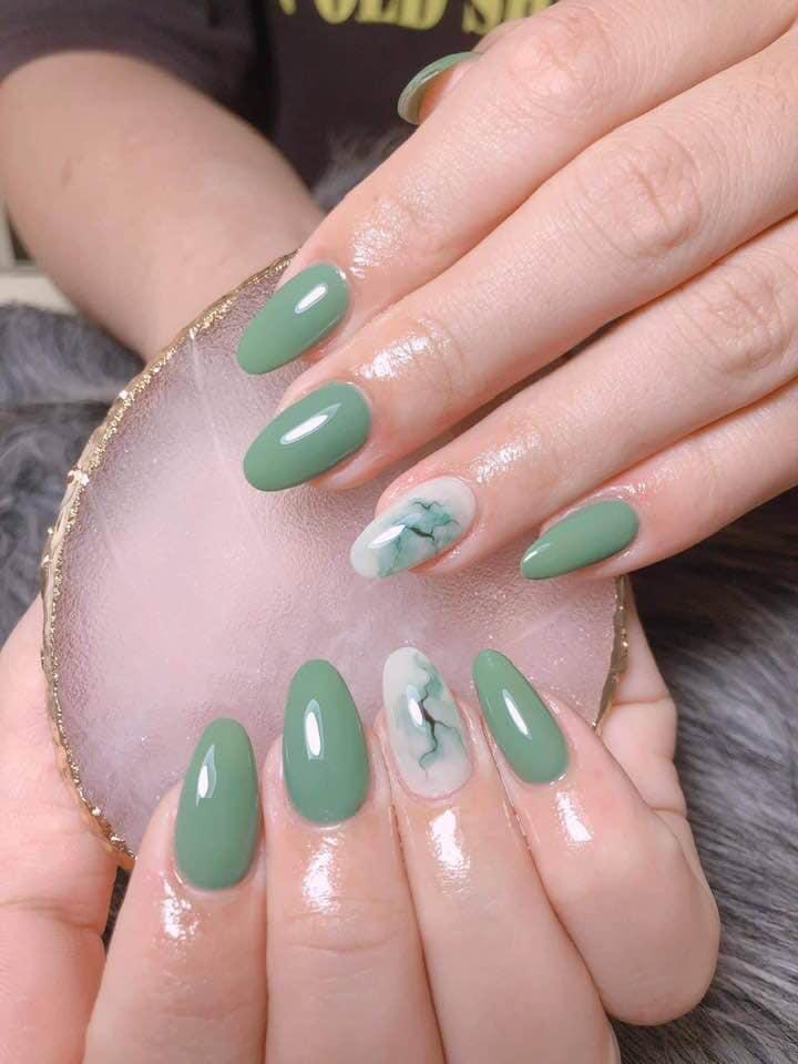 Nail Việt Hồng