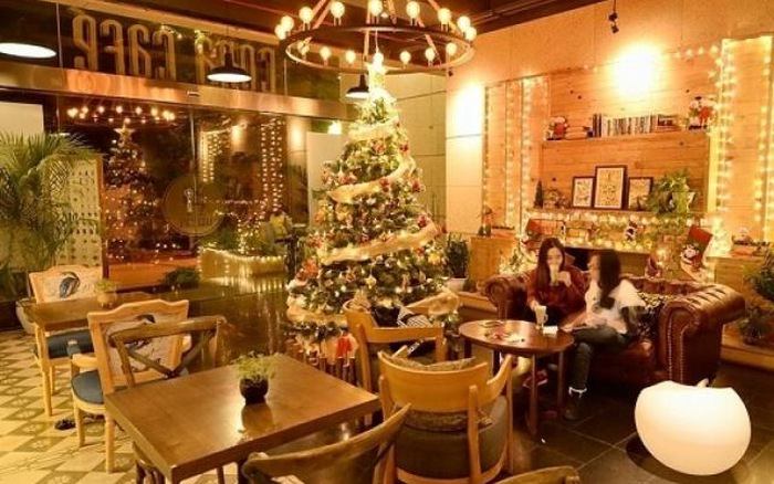 Ngắm nhìn Giáng sinh từ những quán Cafe lãng mạn.