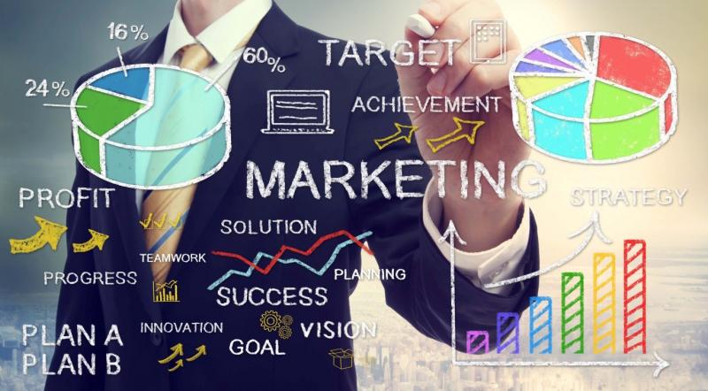 ﻿Không những vậy xu thế hội nhập toàn cầu đang rất nóng nên ngành marketing chính là ngành dễ xin việc nhất hiện nay.