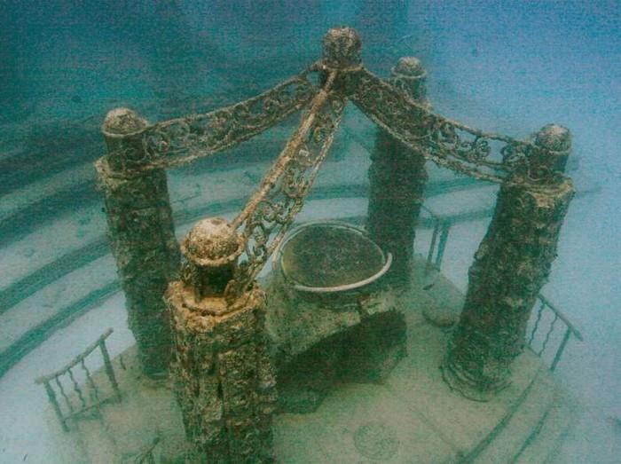 Nghĩa trang Neptune Memorial Reef - Key Biscayne, Florida, Mỹ