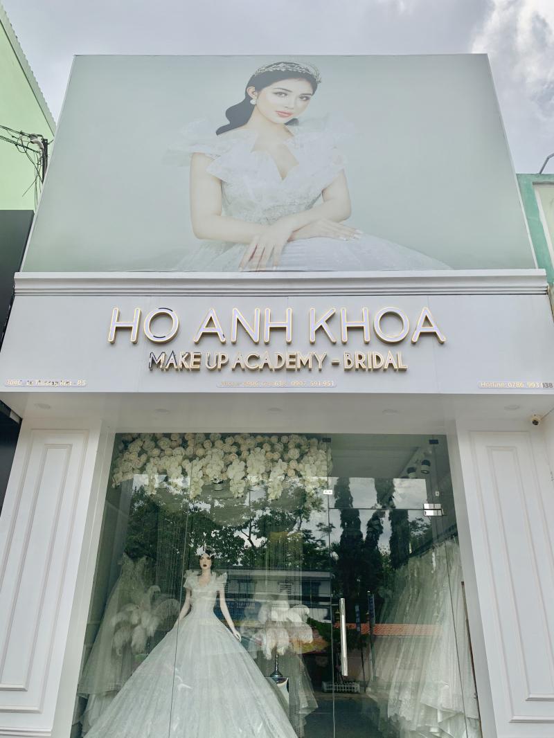 Ngô Thanh Trung make up (Hồ Anh Khoa Academy Bridal)