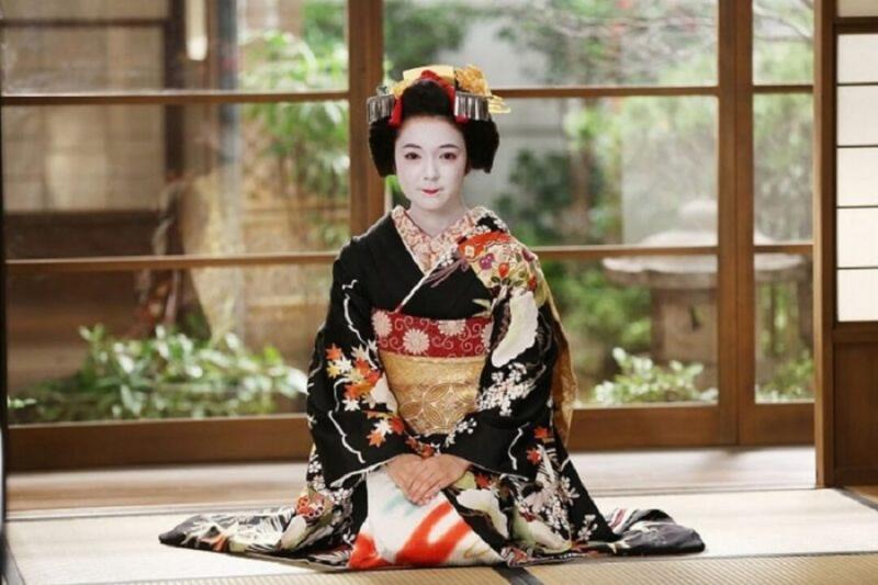 Ngoại hình thay đổi theo cấp bậc geisha