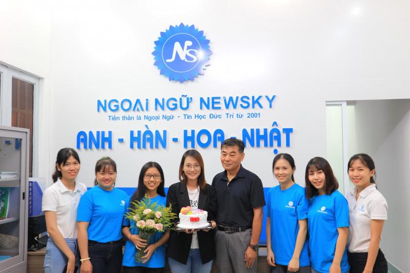 Ngoại Ngữ NewSky Quận Thủ Đức