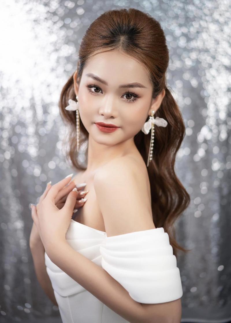 Ngọc Linh Makeup Academy