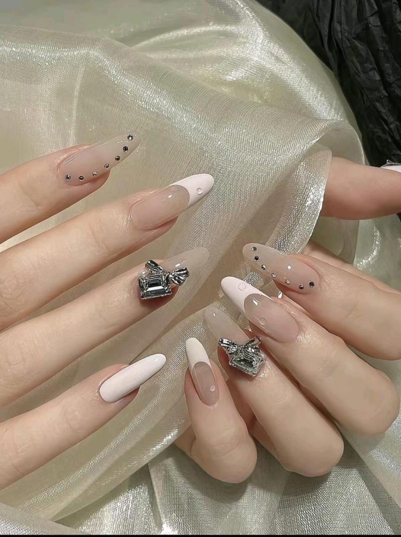 Ngọc Nail 93