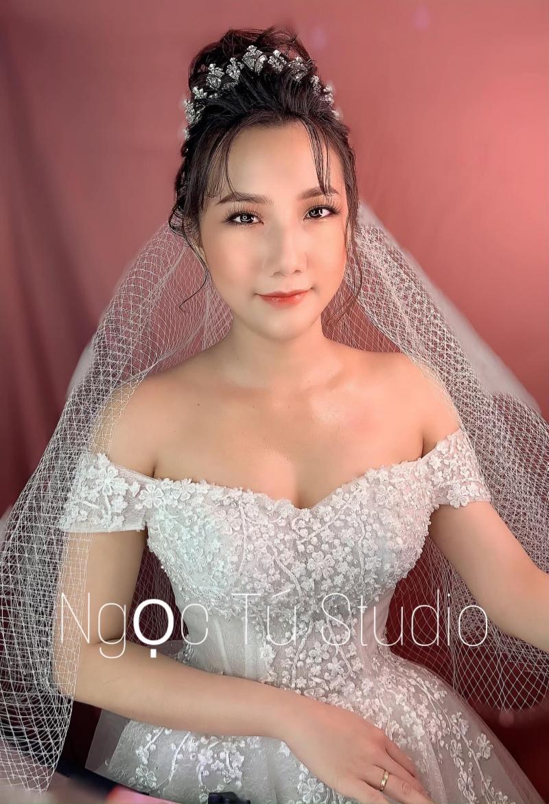 Tiệm trang điểm cô dâu đẹp nhất Tp. Cam Ranh, Khánh Hòa