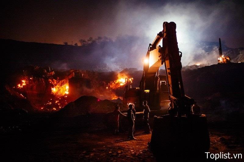 Ngọn lửa ở cánh đồng than Jharia