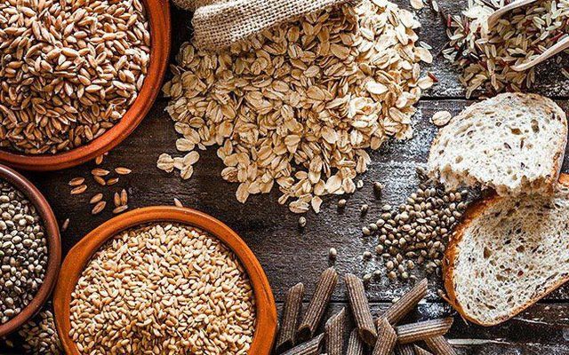 Ngũ cốc nguyên hạt: Bột yến mạch và gạo lứt